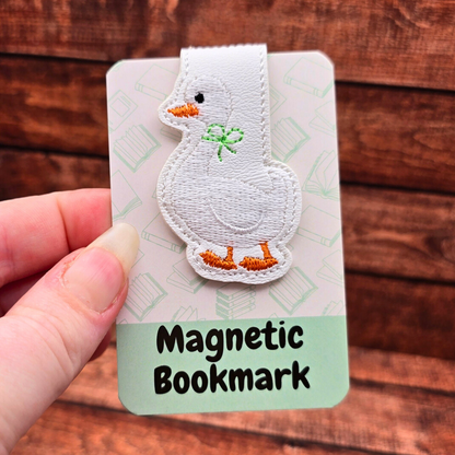 Goose | Embroidered Magnetic Bookmark | Cute Book Accessory